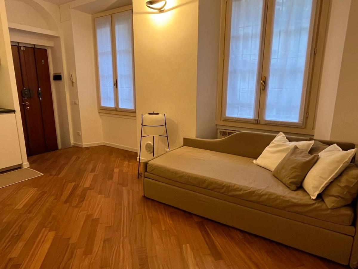 Casa Vercelli Delizioso Bilocale Moderno Nella Vecchia Milano Milão Exterior foto