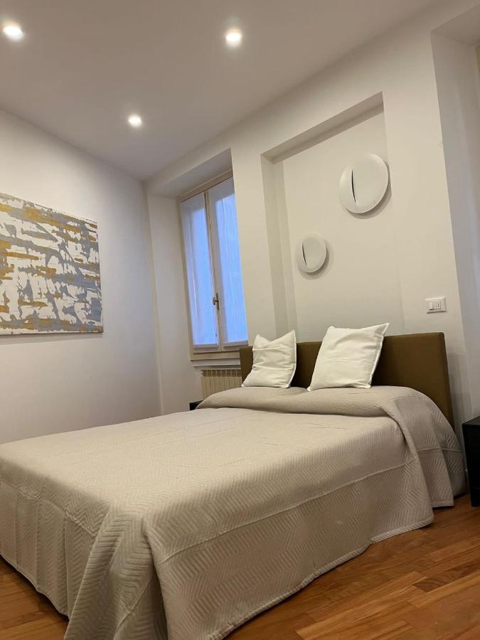 Casa Vercelli Delizioso Bilocale Moderno Nella Vecchia Milano Milão Exterior foto